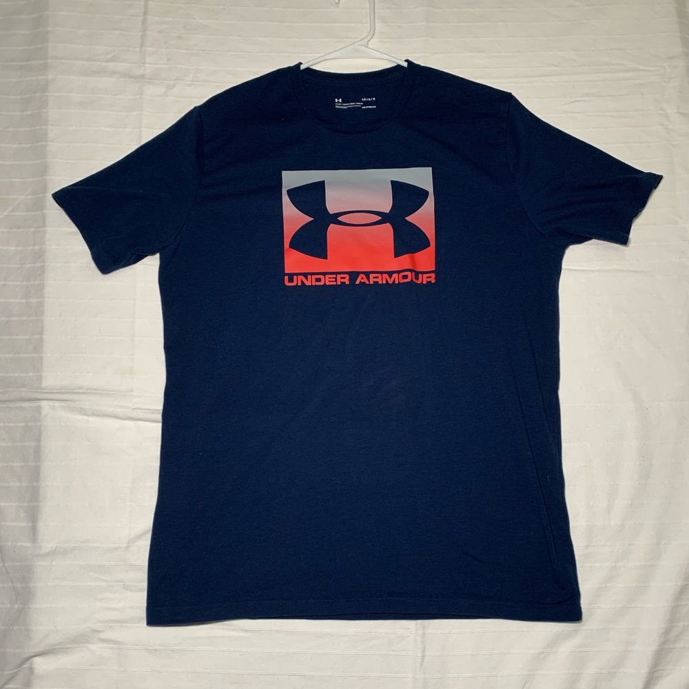 Men’s Under Armour T Shirt. Size L. Navy Blue.